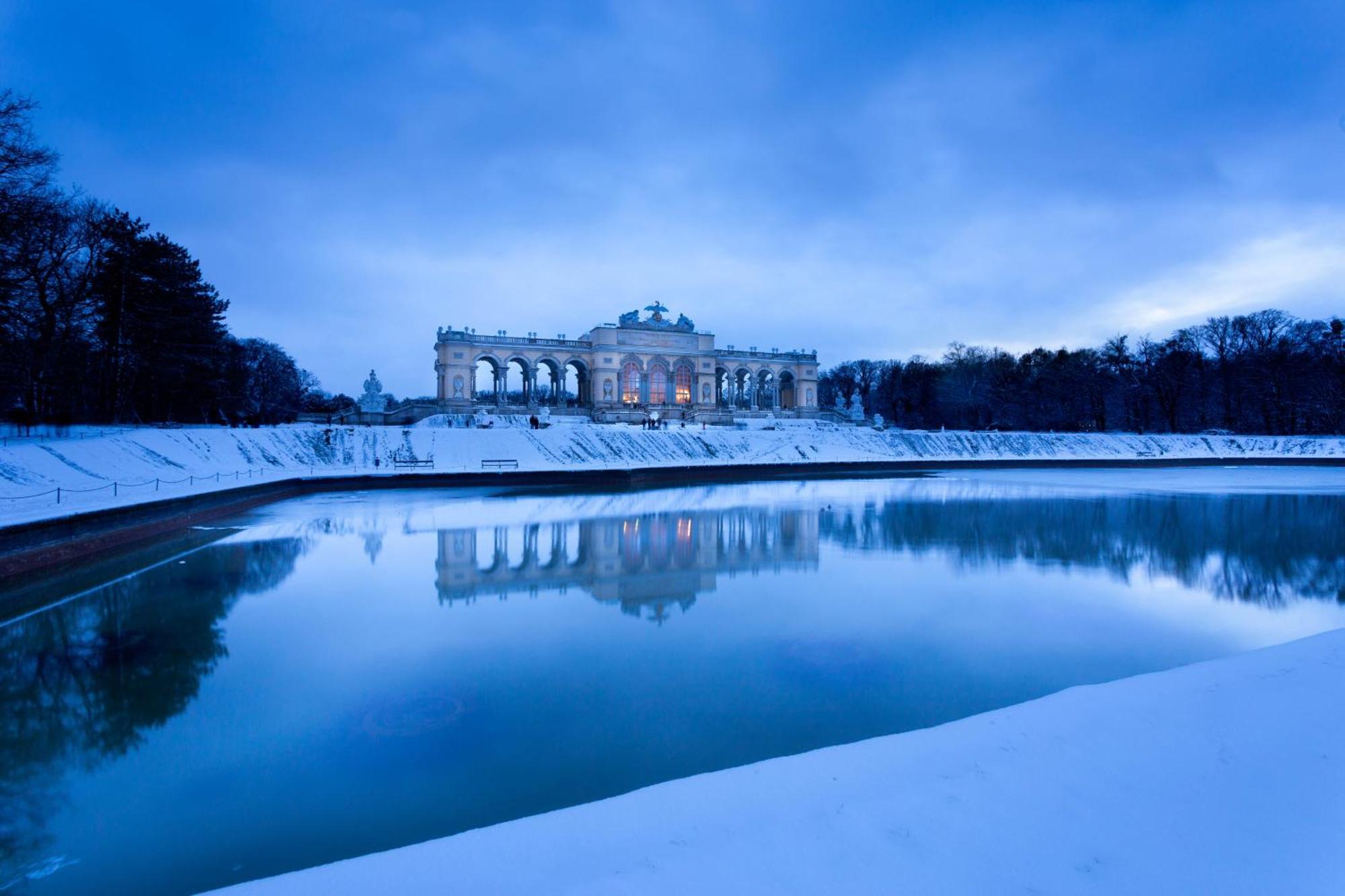 Imperial Schoenbrunn Stays Vienna Exterior photo